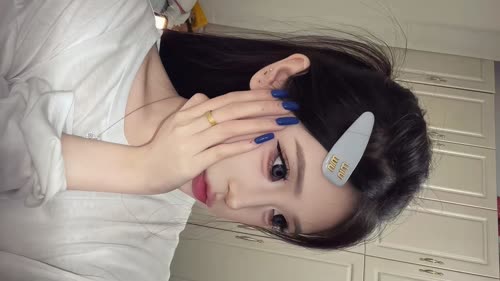 美女